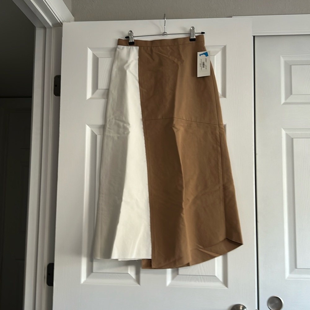 White and tan skirt